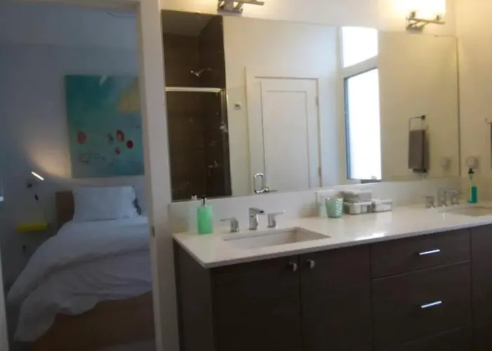 Apartment Walkable Ots, Heated Poolside Mid Century Scottsdale